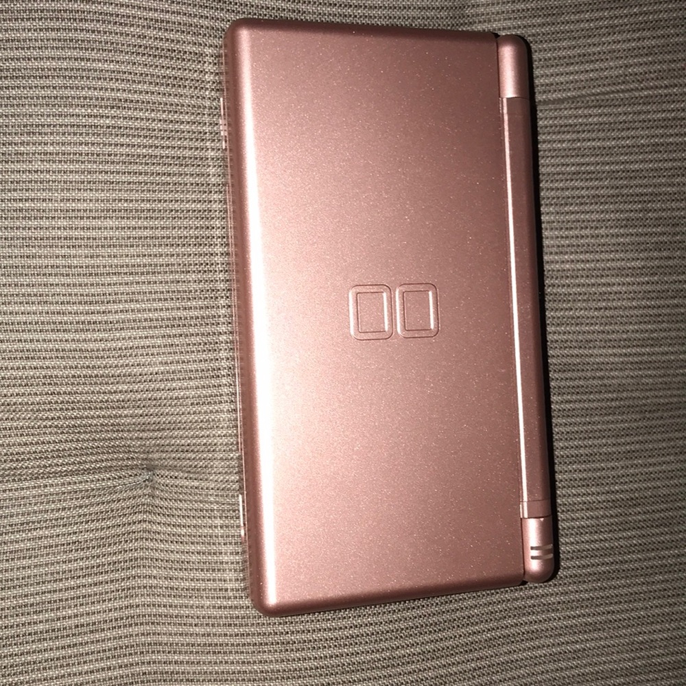 Nintendo DS lite